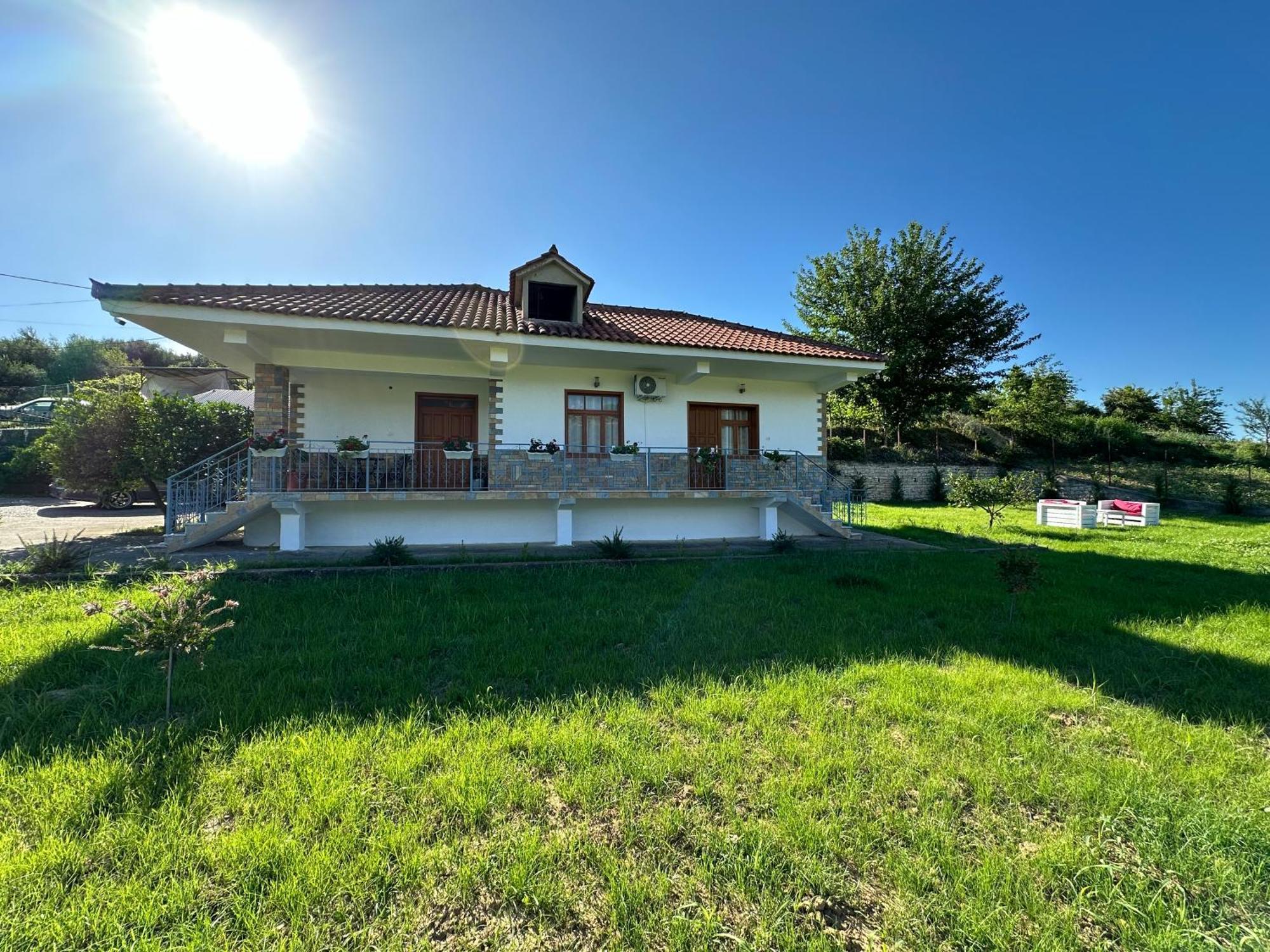 Vila Ardea Berati Exterior foto